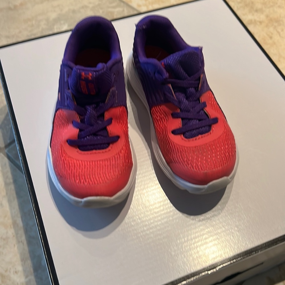 Kids shoes